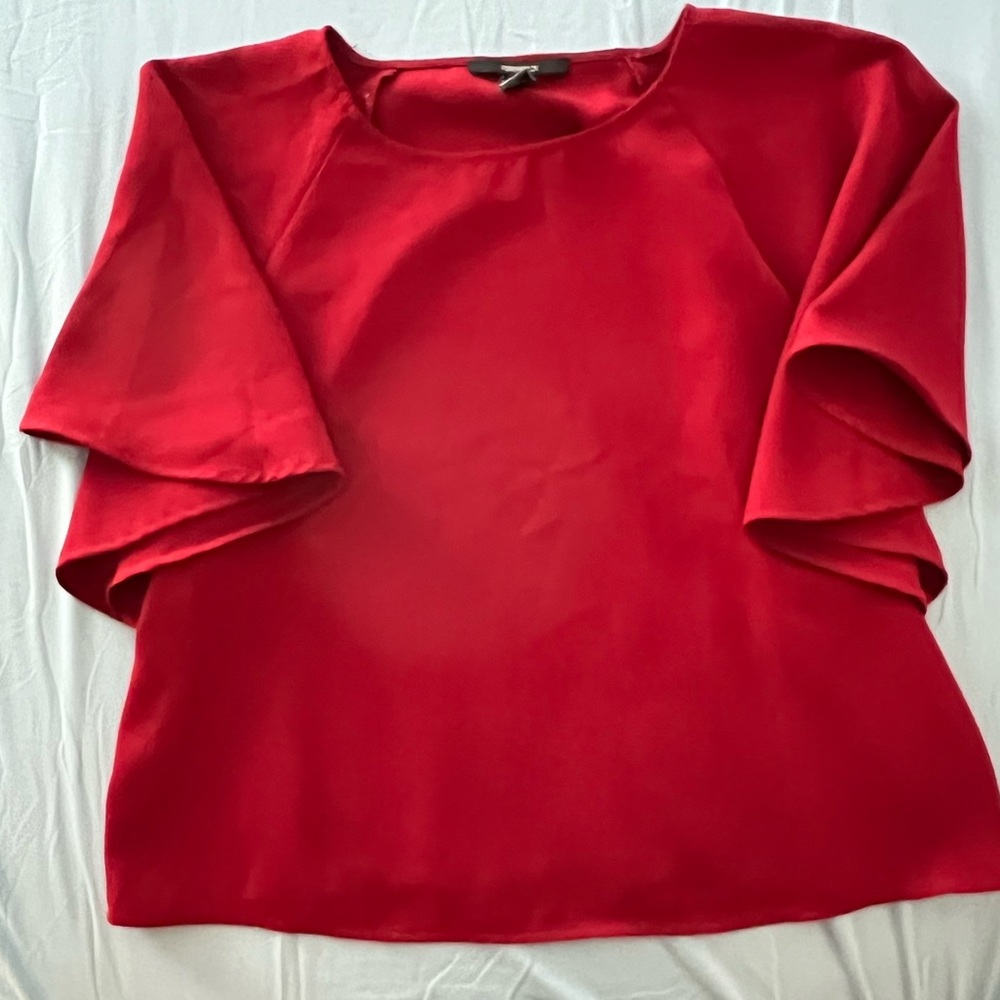 Size M Forever 21 Cute Red Top